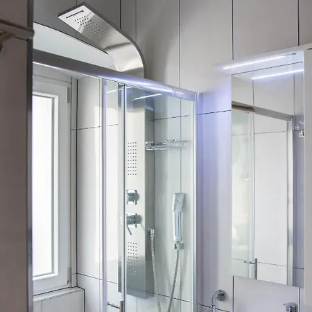 Stephane Vibe * Traù