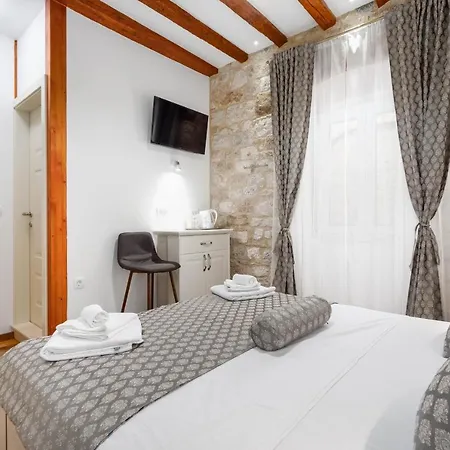 Stephane Vibe Apartament Trogir